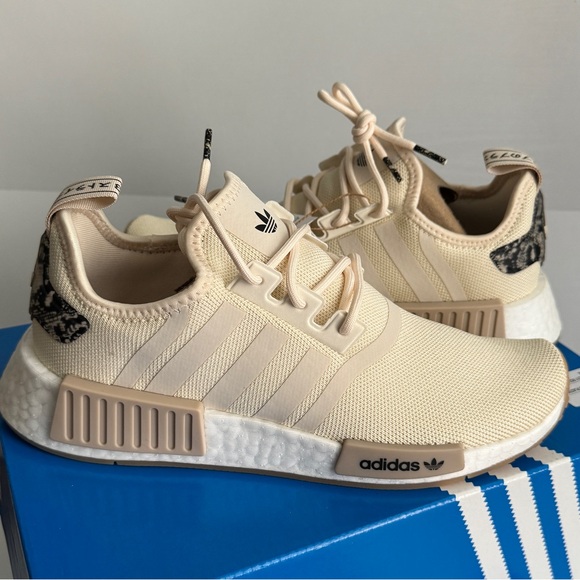Adidas | NMD R1 NWT - Picture 5 of 13